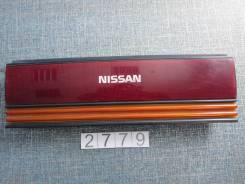 Вставка багажника. Nissan Cefiro