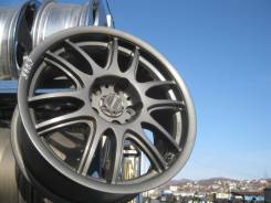 Black Racing. 8.0x17, 5x114.30, ET48