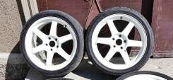 RAYS VOLK RACING. 8.5x18, 5x114.30, ET40, ЦО 73,1 мм.