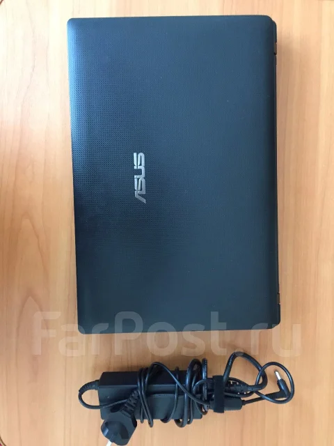 Asus X54H. 15.6", 1,6����, ��� 2048 ��, ���� 500���, WiFi: 1, Bluetooth: 1, ����������� �� 2��. ����