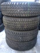 Yokohama Geolandar. Зимние, без шипов, износ: 10%, 4 шт