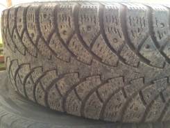 Nokian Hakkapeliitta 4. Зимние, шипованные, износ: 20%, 4 шт