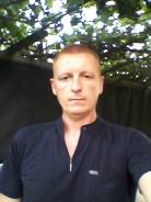 Грузчик.