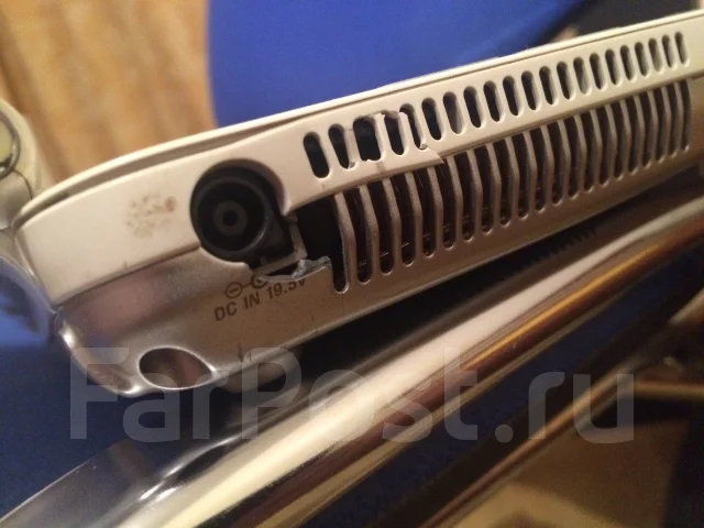 Sony VAIO VGN. 14", 2,4����, ��� 4 ��, ���� 160���, WiFi: 1, Bluetooth: 1, ����������� �� 2��. ����