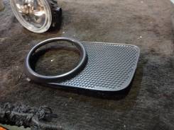 Ободок противотуманной фары. Toyota Wish, ANE11, ANE10, ZNE10, ZNE14