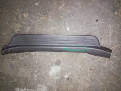 Порог пластиковый. Toyota Corolla, AE104, EE107, CE101, CE105, AE102, CE107, AE100, CE109, EE105, EE103, EE101, AE103, AE109, EE108, CE100, CE102, AE1...