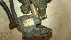 Клапан вакуумный. Toyota: Regius Ace, Hilux Surf, Land Cruiser Prado, Hiace, Grand Hiace, Touring Hiace, Regius, Hiace Regius, Granvia, Hilux, Land Cr...