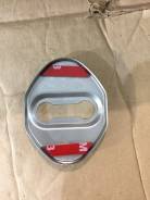Накладки на дверной замок TRD. Lexus: IS350, LS600hL, GS300, IS300, GS430, GX470, IS220d, LS460L, LS460, SC430, IS250, LS430, IS F, GS460, GS350, ES33...