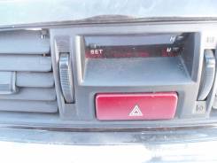 Консоль с часами. Mitsubishi Lancer Cedia, CS2A, CS5A, CS5AR, CS5AZ, CS5W Mitsubishi Lancer, CS2A, CS3A, CS5A, CS5AR, CS5AZ, CS5W, CS7A, CS7W Двигател...