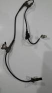 Датчик abs. Suzuki Escudo, TA74W, TD54W, TD94W Suzuki Grand Vitara, TA04V, TA0D1, TA44V, TA74V, TA7D1, TAA4V, TD041, TD042, TD044, TD047, TD04V, TD0D1...