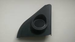 Уголок двери. Ford Mondeo, BD, BE, BG Двигатели: AOBA, AOBC, CD345, DW12C, HUBA, KGBA, KNBA, PNBA, Q4BA, QXBA, QXBB, SEBA, TBBA, TNBA, TPBA, UFBA