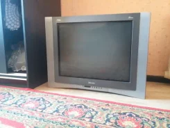 Rolsen. CRT (���) ����