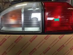 Стоп-сигнал. Toyota Hiace, RH20G, RH32B, RH22B, RH24, RH22G, RH25, RH42B, RH30B, RH11, RH20B, RH30V, RH20V, RH32V, RH22V Toyota Land Cruiser Prado, LJ...