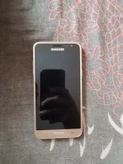 Samsung Galaxy J3. �/�
