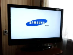 Shinge. LCD (��) ����