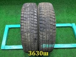 Bridgestone ST30. Зимние, без шипов, 2011 год, износ: 10%, 2 шт