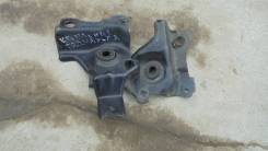 Крепление радиатора. Mazda Ford Escape, EPFWF, EPEWF, EP3WF Mazda Tribute, EPFW, EPEW, EP3W Двигатели: YF, AJ