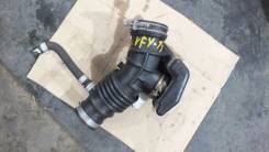 Патрубок воздухозаборника. Nissan: Tino, Bluebird Sylphy, Sunny, Primera, AD, Wingroad Двигатели: QG18DE, QG15DE, QG13DE