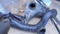Патрубок. Mazda Ford Escape, EPFWF, EPEWF, EP3WF Mazda Tribute, EPFW, EPEW, EP3W Двигатели: YF, AJ