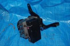 Блок abs. Toyota Granvia, VCH16, KCH10, RCH11, VCH10, KCH16 Toyota Grand Hiace, RCH11, VCH16, KCH10, KCH16, VCH10 Toyota Regius, KCH40, RCH47, KCH46...