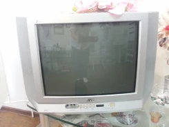 JVC. CRT (���) ����