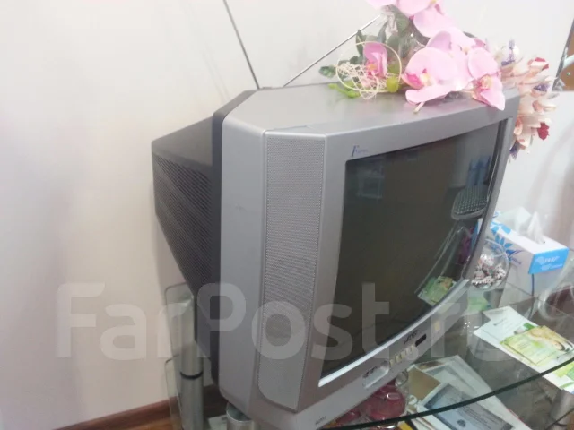 JVC. CRT (���) ����