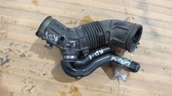 Патрубок воздухозаборника. Honda CR-V, RD1 Двигатель B20B