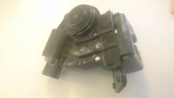 Замок двери. Toyota: Corolla, iQ, Corolla Rumion, Previa, Voxy, Noah, Mark X, Blade, Prius a, Tarago, Wish, Alphard, Highlander, Auris, Vellfire, Coro...