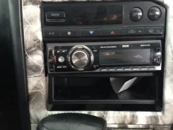 BOSS Audio ����