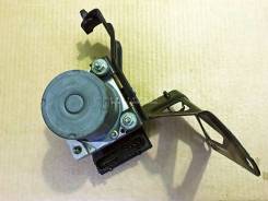 Блок abs. Subaru Forester, SG5, SG9, SG9L Двигатели: EJ203, EJ205