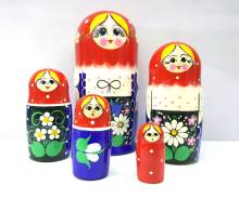 Матрешки.