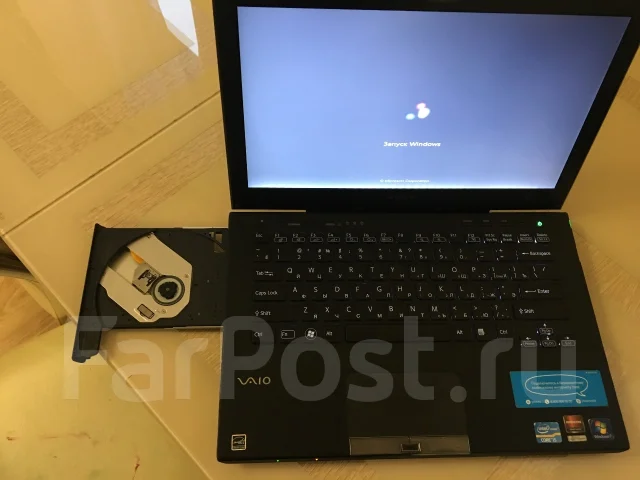 Sony VAIO VPC-SA3S9R. 13.3", 2,4����, ��� 6 ��, ���� 128���, WiFi: 1, Bluetooth: 1, ����������� �� 1��. ����