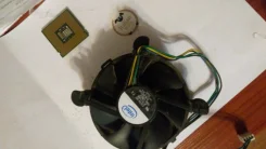 Intel Core 2 Duo E8200 ����