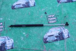 Амортизатор капота. Toyota Cresta, JZX100 Toyota Mark II, JZX100 Toyota Chaser, JZX100