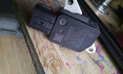 Датчик расхода воздуха. Toyota: Corolla, Corolla Rumion, Yaris, IS350, RAV4, Sienna, Aurion, Matrix, Highlander, Crown, Auris, Corolla Fielder, Scion...