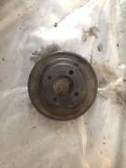 Шкив помпы. Toyota Land Cruiser, HDJ101, PZJ70, HZJ80, HZJ70, HZJ75, HZJ73, HZJ79, HDJ79, HDJ81, PZJ73, PZJ75, HZJ71, HZJ105, HZJ81, HZJ76, HDJ78, HZJ...