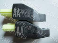 Датчик airbag. Toyota: Corolla Rumion, Sai, Blade, Land Cruiser Prado, FJ Cruiser, Prius Двигатели: 2ZRFAE, 1NZFE, 2AZFXE, 2AZFE, 2GRFE, 1GRFE, 2TRFE...