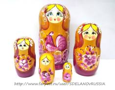 Матрешки.