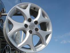Toyota. 7.0x17, 5x114.30, ET50