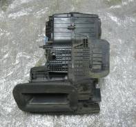 Корпус отопителя. Renault Logan