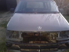 Chrysler Voyager ����