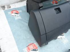 Бардачок. Toyota Cresta, JZX91, JZX90, GX51, JZX93, JZX105, JZX81, GX105, GX81, GX50, JZX100, GX71, JZX101, GX90, GX100 Toyota Mark II, JZX91E, JZX90E...