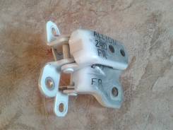 Крепление капота. Toyota: Corolla Verso, Corolla Rumion, Yaris, RAV4, Noah, Passo Sette, Sprinter Trueno, IS300, Matrix, Succeed, Vitz, Ractis, Corona...