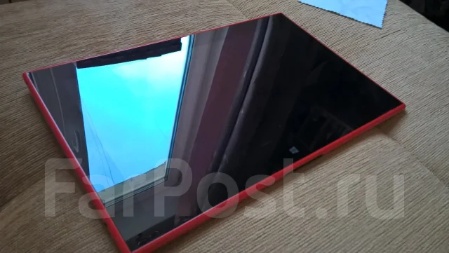 Nokia Lumia 2520 ����