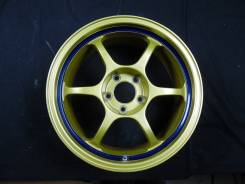 Advan Racing. 8.5/7.5x17, 5x114.30, ET37/29, ЦО 73,0 мм.