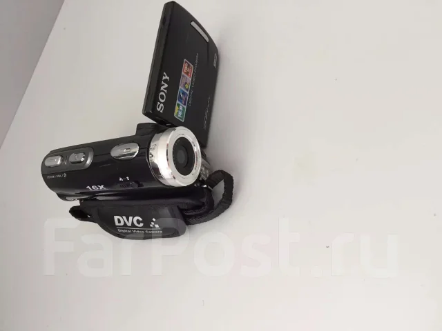 Sony HDR-XR100E. 15 - 19.9 �� ����