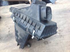Корпус воздушного фильтра. Nissan Cedric, ENY34