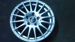 OZ Racing Granturismo. 7.0x16, 5x114.30, ET45