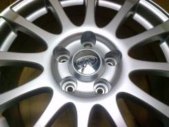 Nissan. 7.0x17, 5x114.30, ET45, ЦО 66,1 мм.