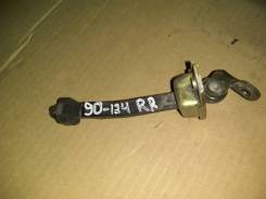 Ограничитель двери. Toyota Mark II, JZX91E, JZX90E, GX90, JZX90, LX90, JZX91, JZX93, SX90 Toyota Chaser, SX90, LX90, GX90, JZX90, JZX91, JZX93 Двигате...